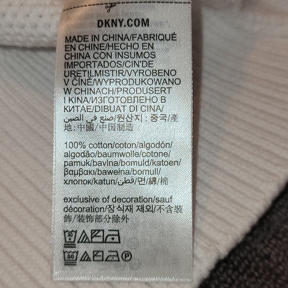 DKNY crewneck sweater - Picture 13 of 16
